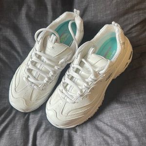 Women’s Sketchers D’lites sz 8